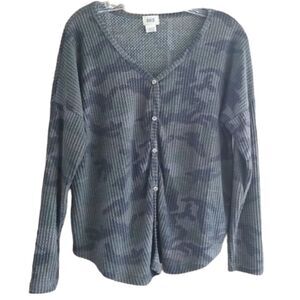 BKE Women's Camouflage button up sweater cardigan size‎ M and S